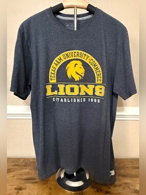 Texas A&M Commerce College Tshirt Size Large